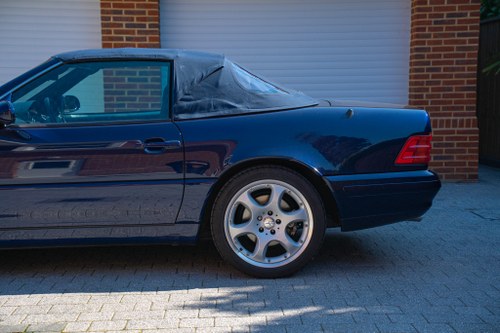 2001 Mercedes-Benz SL320 SL Edition (R129) Auto Te koop (foto 140 van 215)
