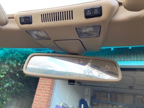 1995 Mercedes-Benz SL320 (R129) Te koop (foto 37 van 105)