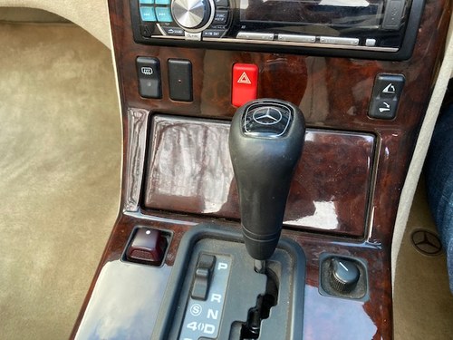 1995 Mercedes-Benz SL320 (R129) Te koop (foto 34 van 105)