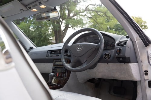 1999 Mercedes-Benz SL320 (R129) à venda (imagem 120 de 252)