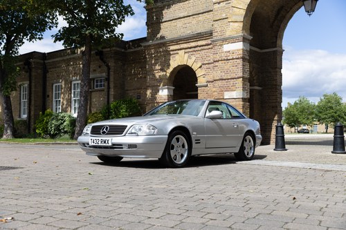 1999 Mercedes-Benz SL320 (R129) à venda (imagem 23 de 252)