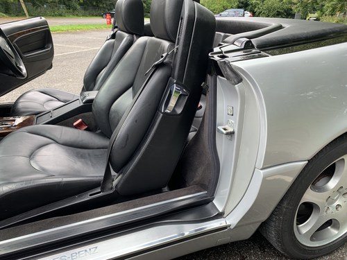 2000 Mercedes-Benz SL320 R129 In vendita (immagine 44 di 88)