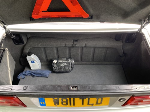 2000 Mercedes-Benz SL320 R129 In vendita (immagine 61 di 88)