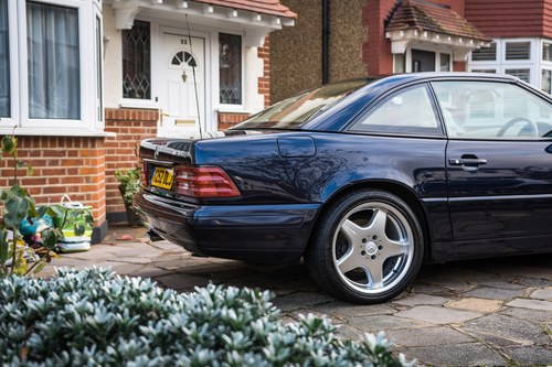 2001 Mercedes-Benz SL320 (R129) zum Verkauf (Bild 9 von 122)