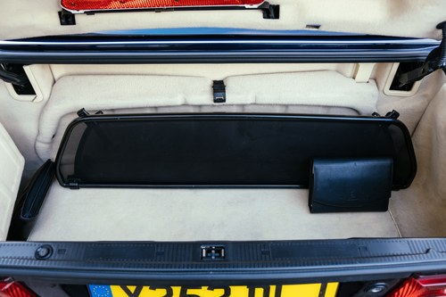 2001 Mercedes-Benz SL320 (R129) zum Verkauf (Bild 64 von 122)