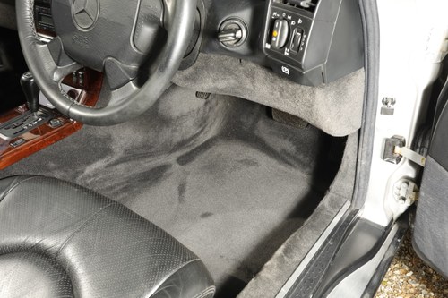 1997 Mercedes-Benz SL320 AMG For Sale (picture 70 of 161)