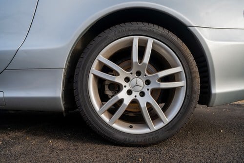 2007 Mercedes-Benz SL350 (R230) zum Verkauf (Bild 25 von 171)