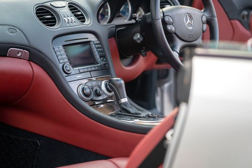 2007 Mercedes-Benz SL350 (R230) zum Verkauf (Bild 90 von 171)