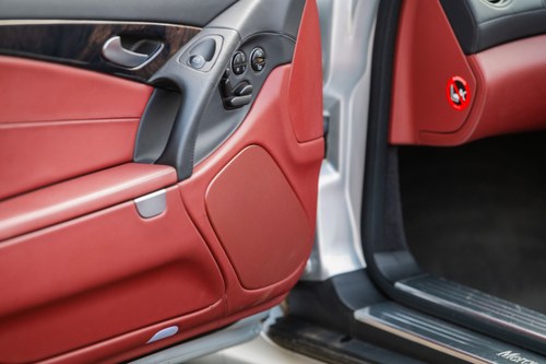 2007 Mercedes-Benz SL350 (R230) zum Verkauf (Bild 86 von 171)