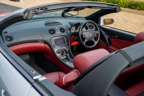 2007 Mercedes-Benz SL350 (R230) zum Verkauf (Bild 33 von 171)
