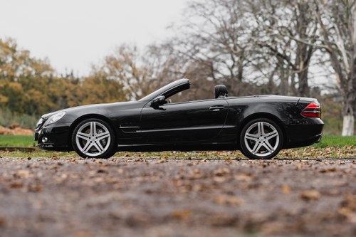 2008 Mercedes-Benz SL350 (R230) In vendita (immagine 8 di 159)