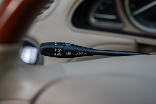 2005 Mercedes Benz SL500 auto (R230) zum Verkauf (Bild 37 von 142)