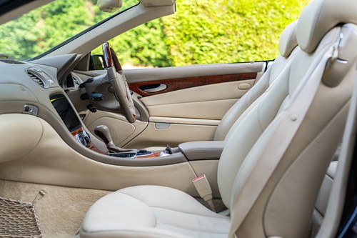 2005 Mercedes Benz SL500 auto (R230) zum Verkauf (Bild 56 von 142)