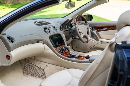 2005 Mercedes Benz SL500 auto (R230) zum Verkauf (Bild 54 von 142)