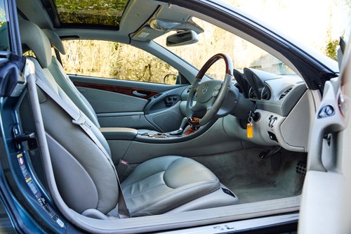 2005 Mercedes-Benz SL500 R230 In vendita (immagine 41 di 159)