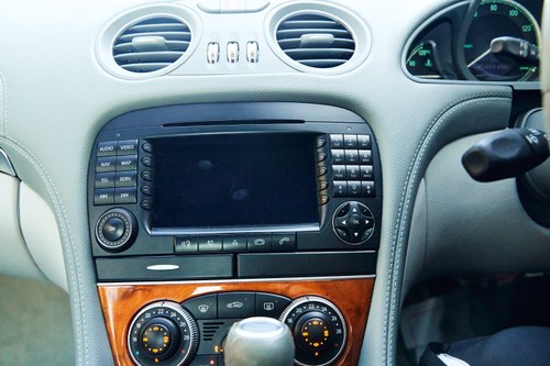 2005 Mercedes-Benz SL500 R230 In vendita (immagine 62 di 159)