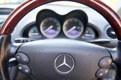 2004 Mercedes R230 SL500 Brabus zum Verkauf (Bild 60 von 204)