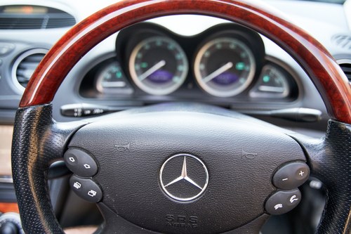 2004 Mercedes R230 SL500 Brabus zum Verkauf (Bild 65 von 204)