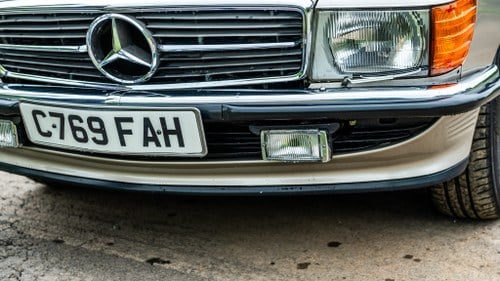 1986 Mercedes-Benz SL500 (R107) In vendita (immagine 64 di 195)