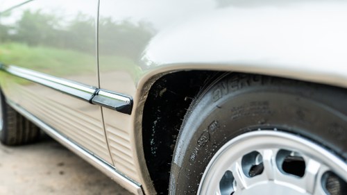 1986 Mercedes-Benz SL500 (R107) In vendita (immagine 91 di 195)