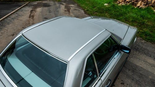 1986 Mercedes-Benz SL500 (R107) In vendita (immagine 78 di 195)