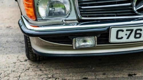 1986 Mercedes-Benz SL500 (R107) In vendita (immagine 62 di 195)