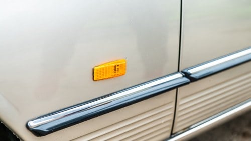 1986 Mercedes-Benz SL500 (R107) In vendita (immagine 89 di 195)