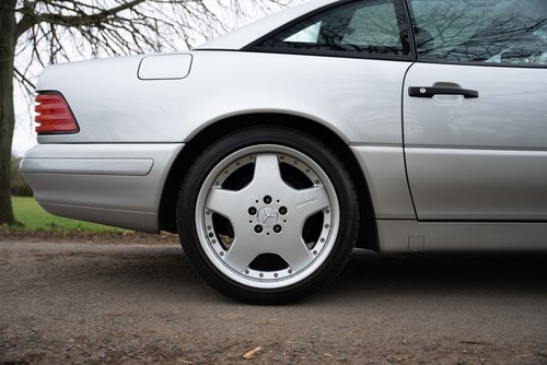 1998 Mercedes-Benz SL 500 (R129) In vendita (immagine 13 di 84)