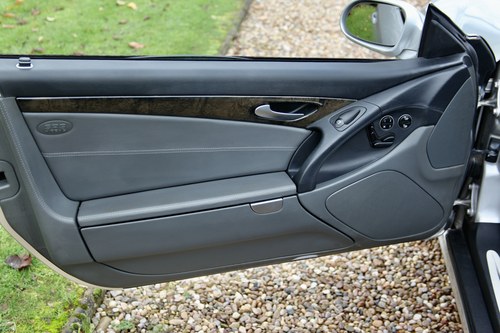 2002 Mercedes-Benz SL 500 à vendre (picture 51 of 142)