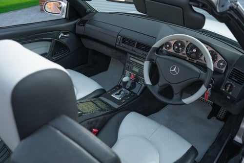 2001 Mercedes-Benz SL500 Silver Arrow (R129) Auto à vendre (picture 50 of 209)