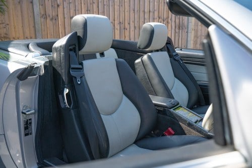 2001 Mercedes-Benz SL500 Silver Arrow (R129) Auto à vendre (picture 64 of 209)