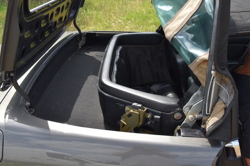 1991 Mercedes-Benz 500 SL (R129) à vendre (picture 72 of 99)