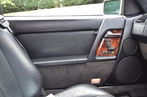 1991 Mercedes-Benz 500 SL (R129) à vendre (picture 23 of 99)