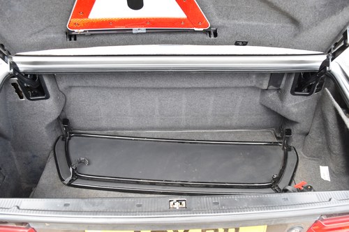 1991 Mercedes-Benz 500 SL (R129) à vendre (picture 41 of 99)