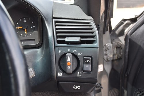 1991 Mercedes-Benz 500 SL (R129) à vendre (picture 28 of 99)