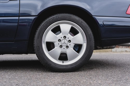 1999 Mercedes-Benz SL500 (R129) In vendita (immagine 50 di 175)