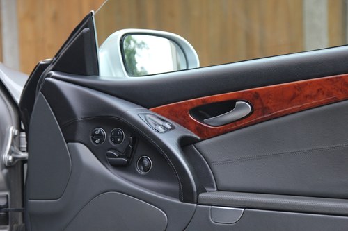 2003 Mercedes-Benz SL500 For Sale (picture 32 of 150)