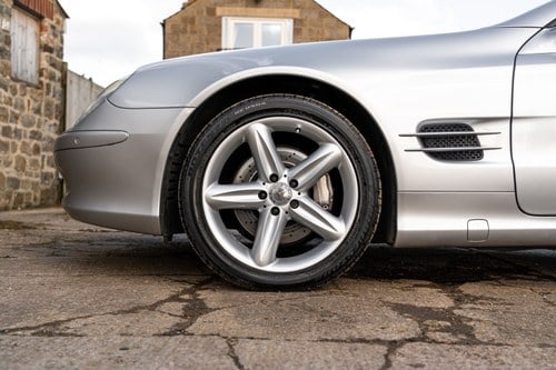 2003 Mercedes-Benz SL500 (R230) For Sale (picture 19 of 129)
