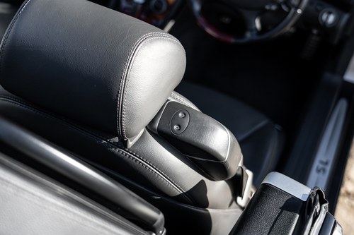 2003 Mercedes-Benz SL500 (R230) For Sale (picture 36 of 129)