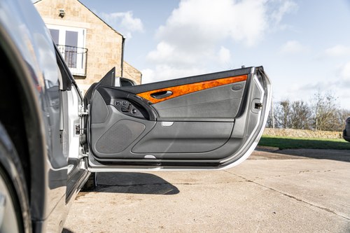 2003 Mercedes-Benz SL500 (R230) For Sale (picture 41 of 129)