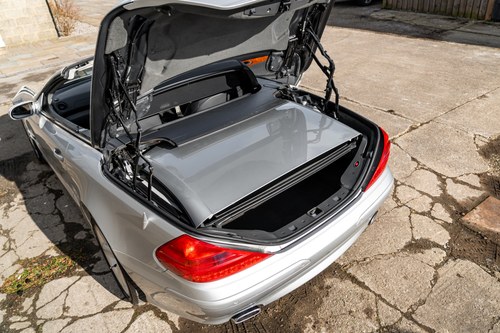 2003 Mercedes-Benz SL500 (R230) For Sale (picture 62 of 129)