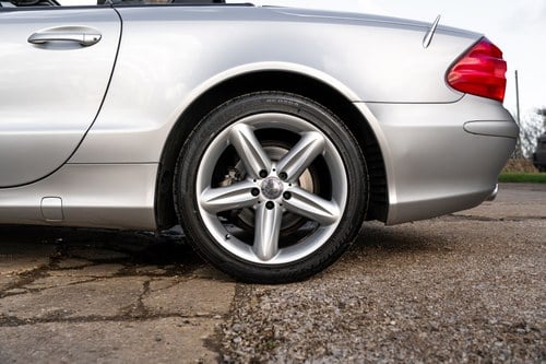2003 Mercedes-Benz SL500 (R230) For Sale (picture 20 of 129)