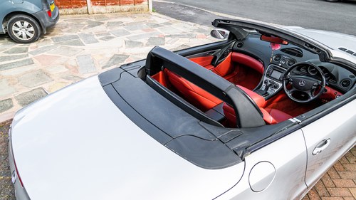 NO RESERVE - 2003 Mercedes-Benz SL500 (R230) En venta (imagen 86 de 112)