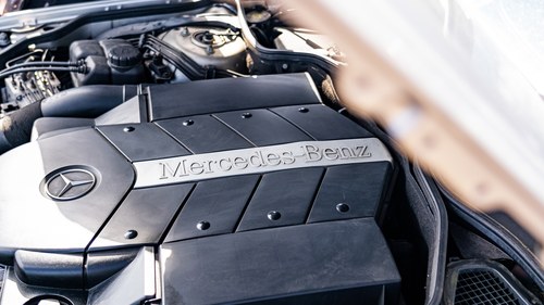 NO RESERVE - 2003 Mercedes-Benz SL500 (R230) En venta (imagen 96 de 112)