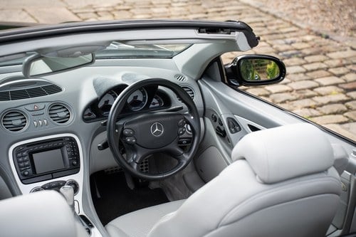 2002 Mercedes-Benz SL55 AMG R230 In vendita (immagine 40 di 173)