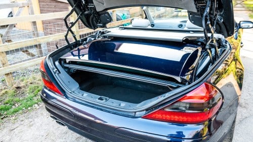 2002 Mercedes-Benz SL 55 AMG zum Verkauf (Bild 78 von 190)