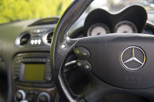 2002 Mercedes SL55 AMG à venda (imagem 46 de 173)