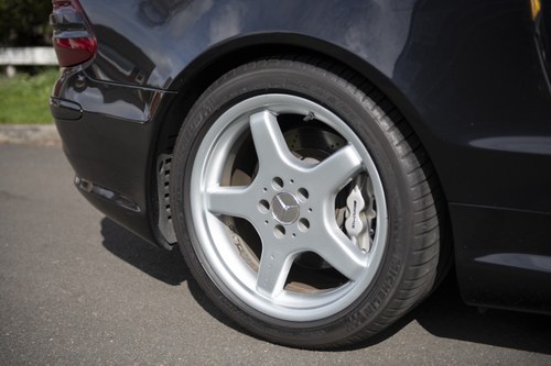 2002 Mercedes SL55 AMG à venda (imagem 24 de 173)