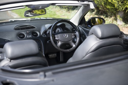 2002 Mercedes SL55 AMG à venda (imagem 33 de 173)