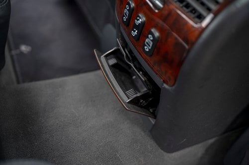 RESERVE LOWERED - 2000 Mercedes CL 600 V12 En venta (imagen 51 de 204)